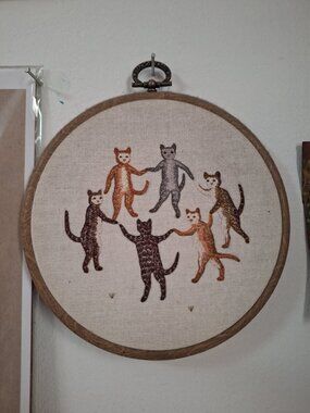 Cats dancing in circle embroidery